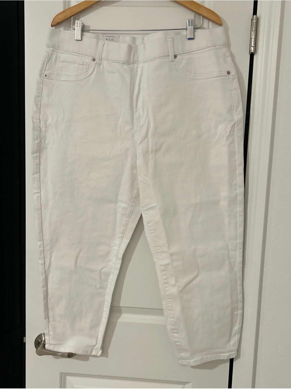Time and Tru Women's Capri Jeggings, White, XXL, NWT